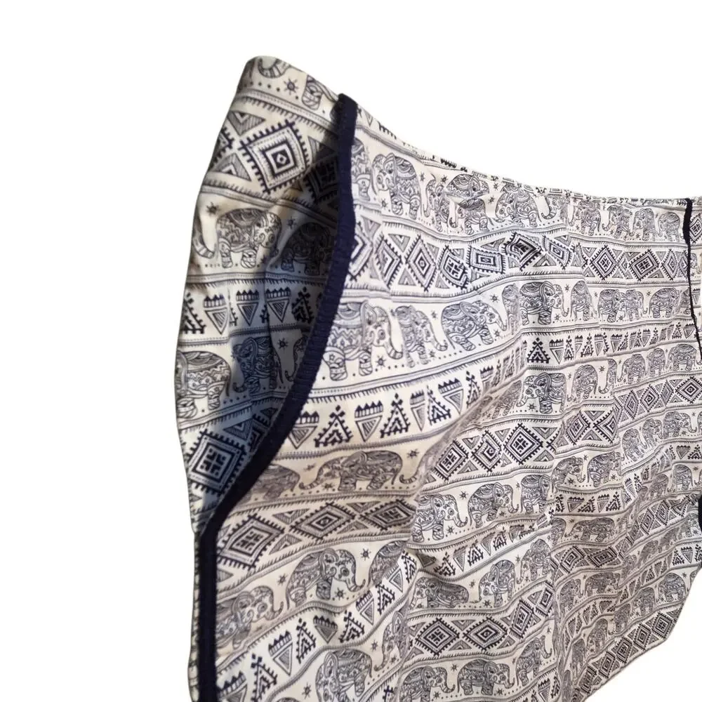 Golftini Elephant Skort sz 10 White, Navy Blue All-Over Print, Pockets, Side Zip